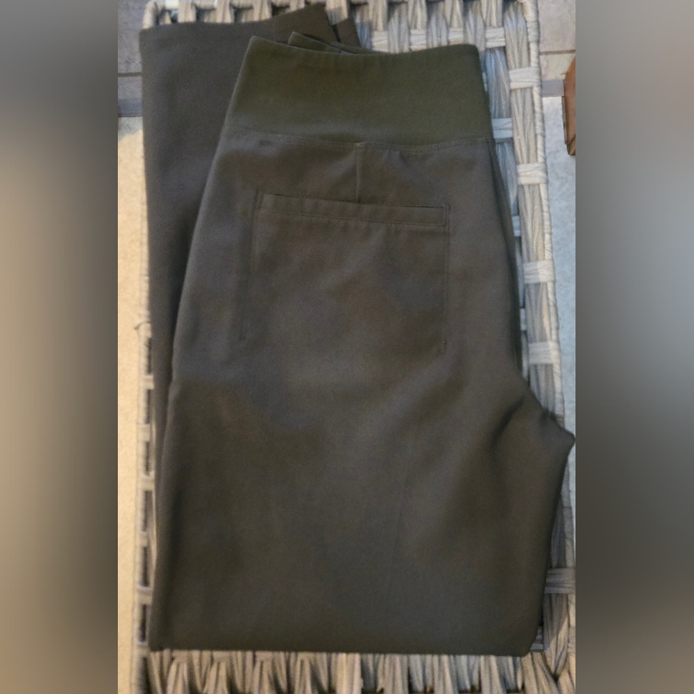 Athleta Womens Endless High Rise Pants Olive